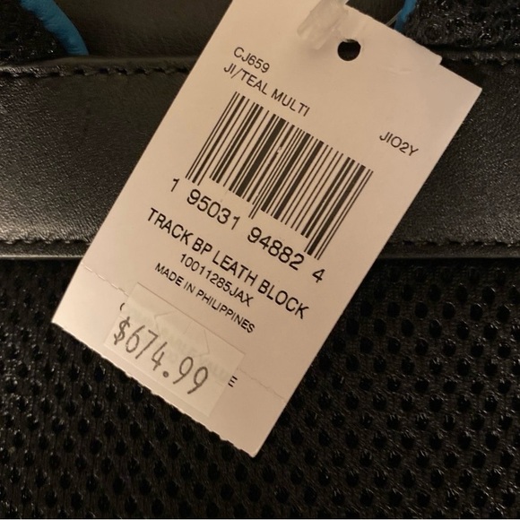 Coach Track Backpack - Picture 4 of 4